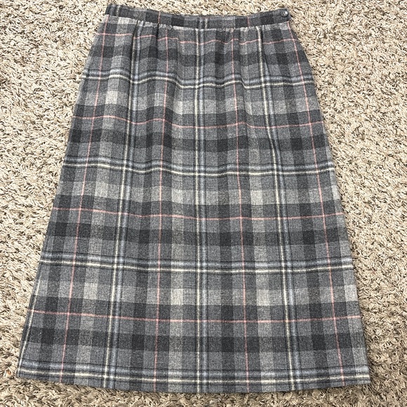 VTG Pendleton Plaid Virgin Wool Minimalist 80s Skirt Size 10 - Picture 2 of 12